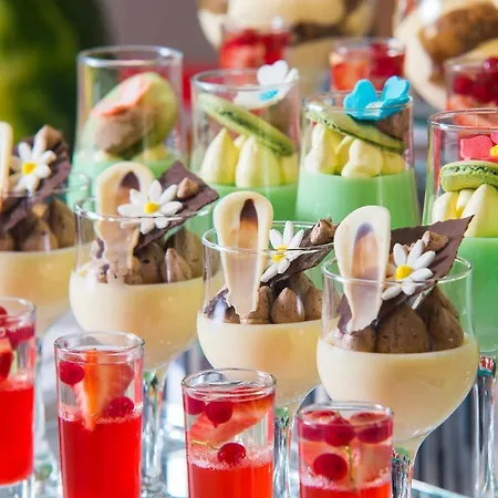 Otel Astoria Inclusive- Private & Club 4*