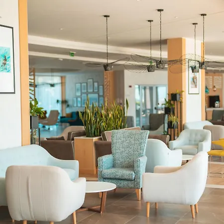 Astoria Inclusive- Private & Club