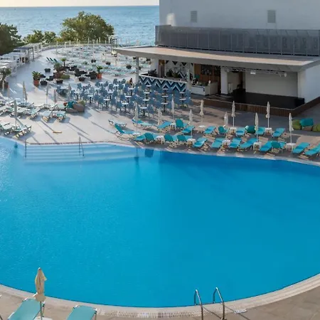 Astoria Inclusive- Private & Club Hotel 4*