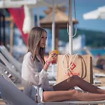 Хотел Astoria By Astoria Collection