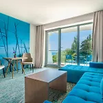 Astoria By Astoria Collection Хотел 4*