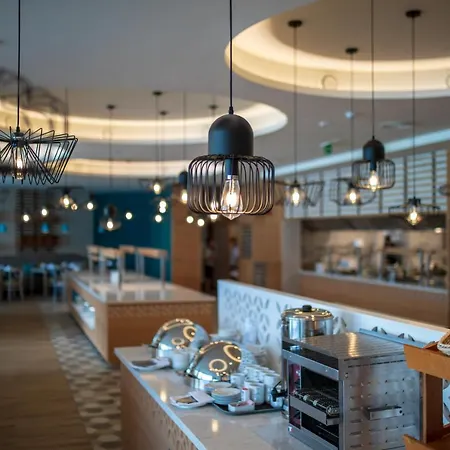 Astoria Inclusive- Private & Club 4*