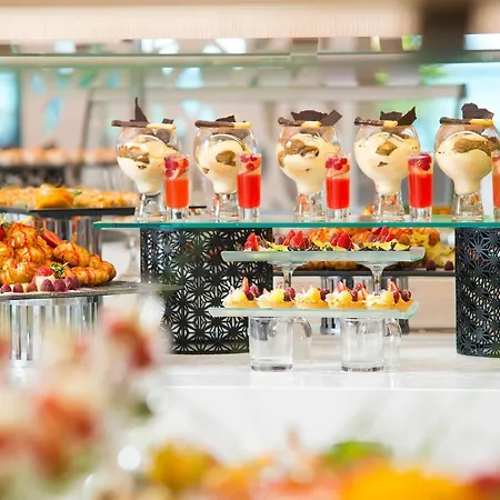 Astoria Inclusive- Private & Club 4*